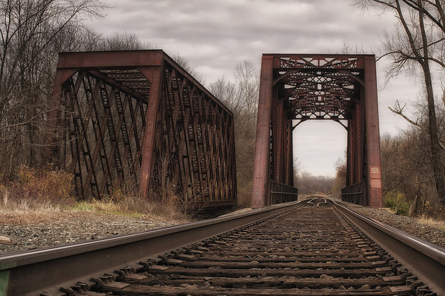 15802181521_07b628bfaf_z